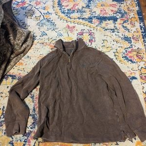 Polo pullover size large